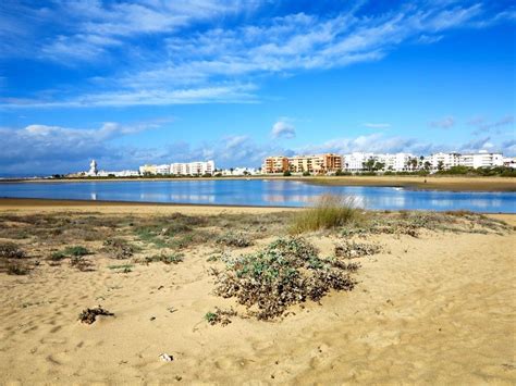 que ver cerca de isla cristina|Qué ver en Isla Cristina, el espectáculo de la Costa de la Luz